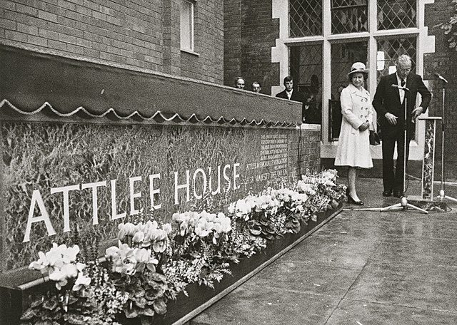 Queen Elizabeth II opens Attlee House in 1971